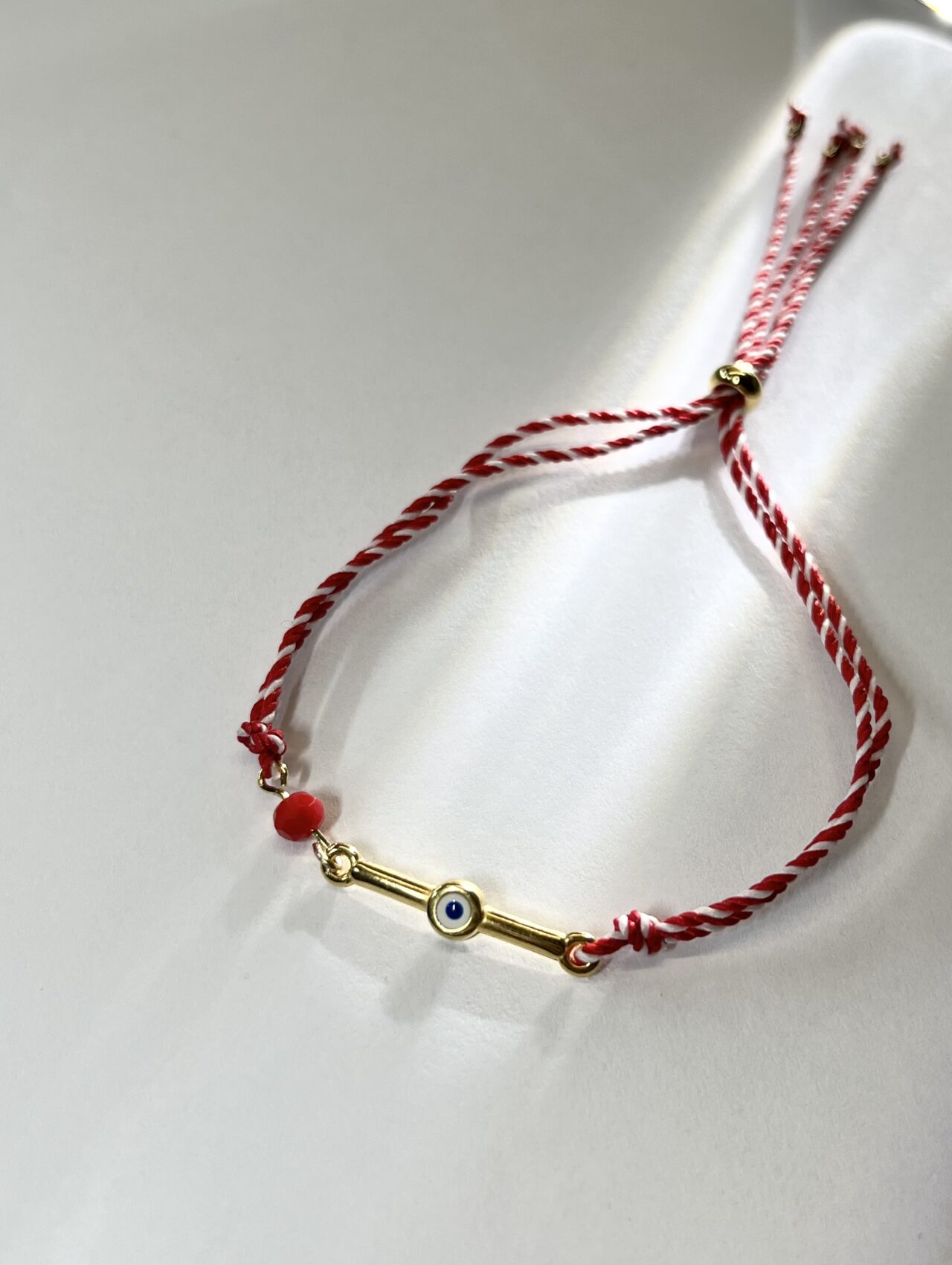 Martaki März-Armband M2602 von above the stars in Deutschland mit Versand in ganz Europa!