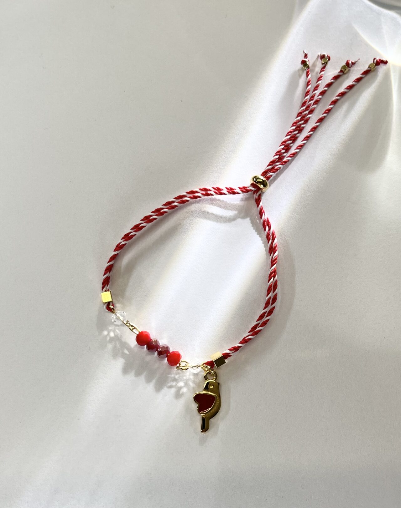 Martaki März-Armband M2605 von above the stars in Deutschland mit Versand in ganz Europa!