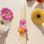 Πασχαλινή λαμπάδα 70s Flowers στη γερμανία με αποστολή σε όλη την ευρώπη!