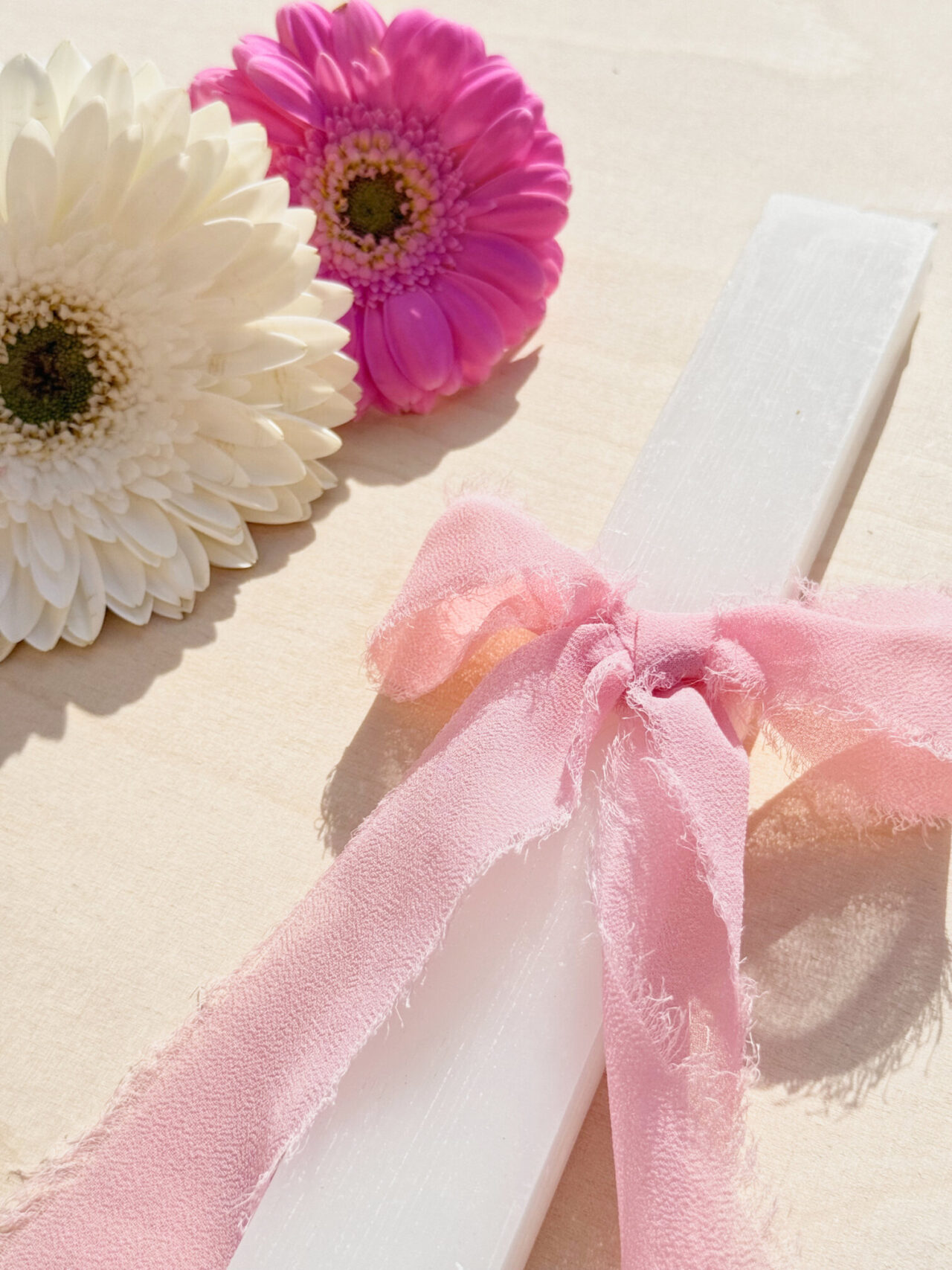 Πασχαλινή λαμπάδα Bow στη γερμανία με αποστολή σε όλη την ευρώπη!