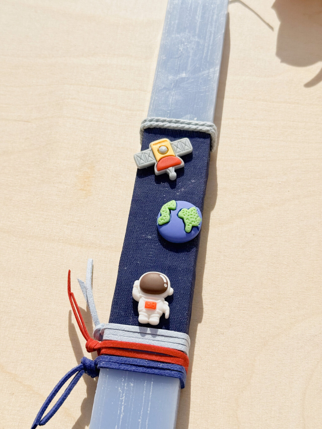 Πασχαλινή λαμπάδα Deep space στη γερμανία με αποστολή σε όλη την ευρώπη!